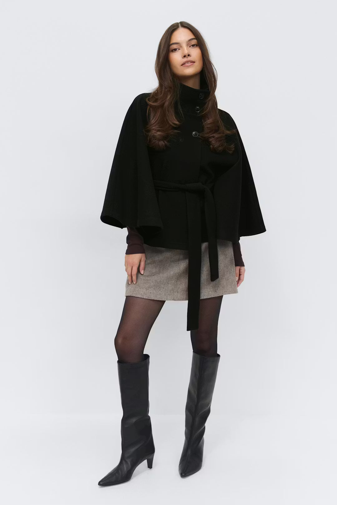Women's Elegant Batwing Sleeve Trench Coat - High-Neck Woolen Cape Jacket with Waist Belt